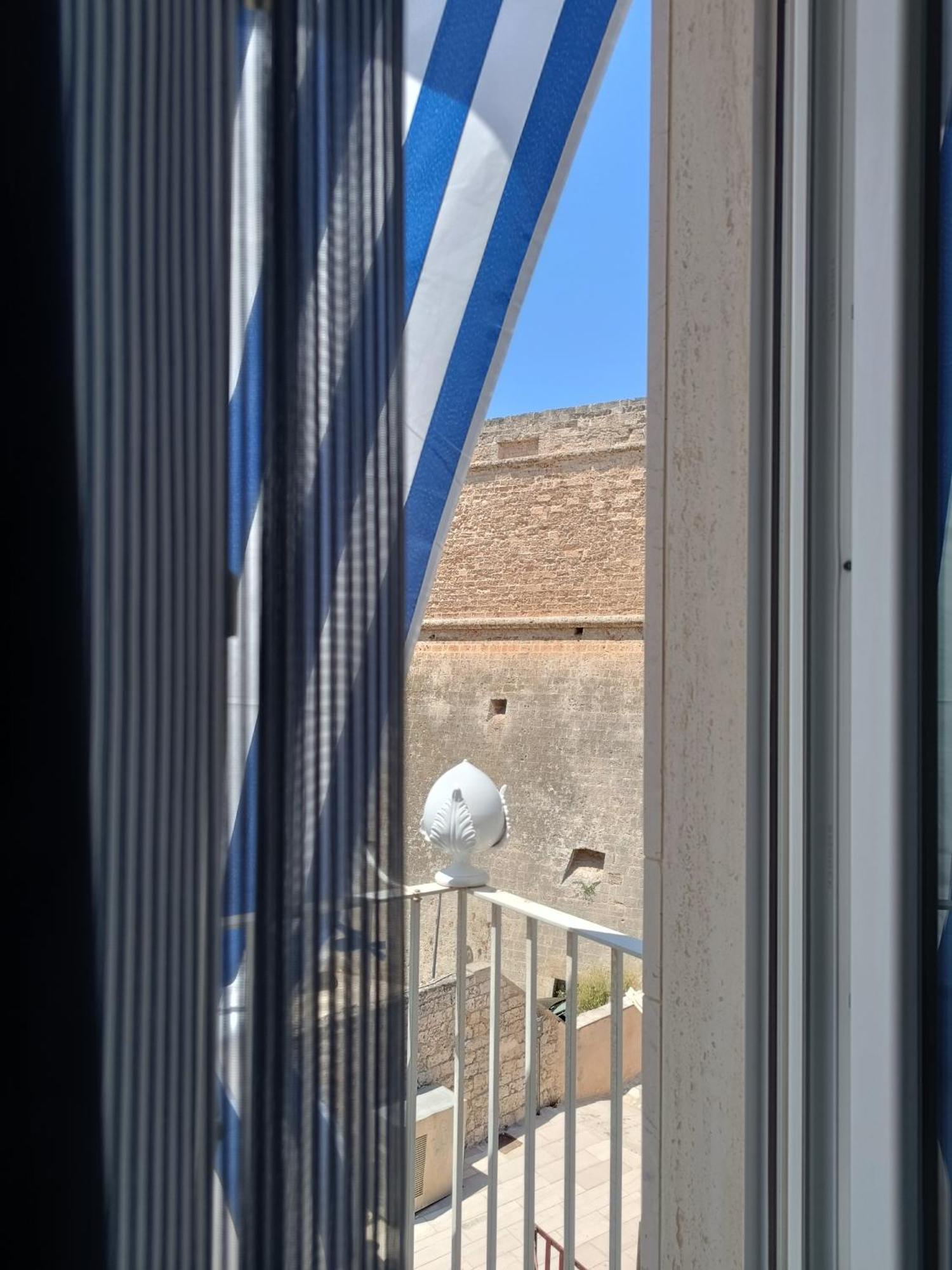 Locanda Degli Angioini Locazione Turistica Hotell Mola di Bari Eksteriør bilde