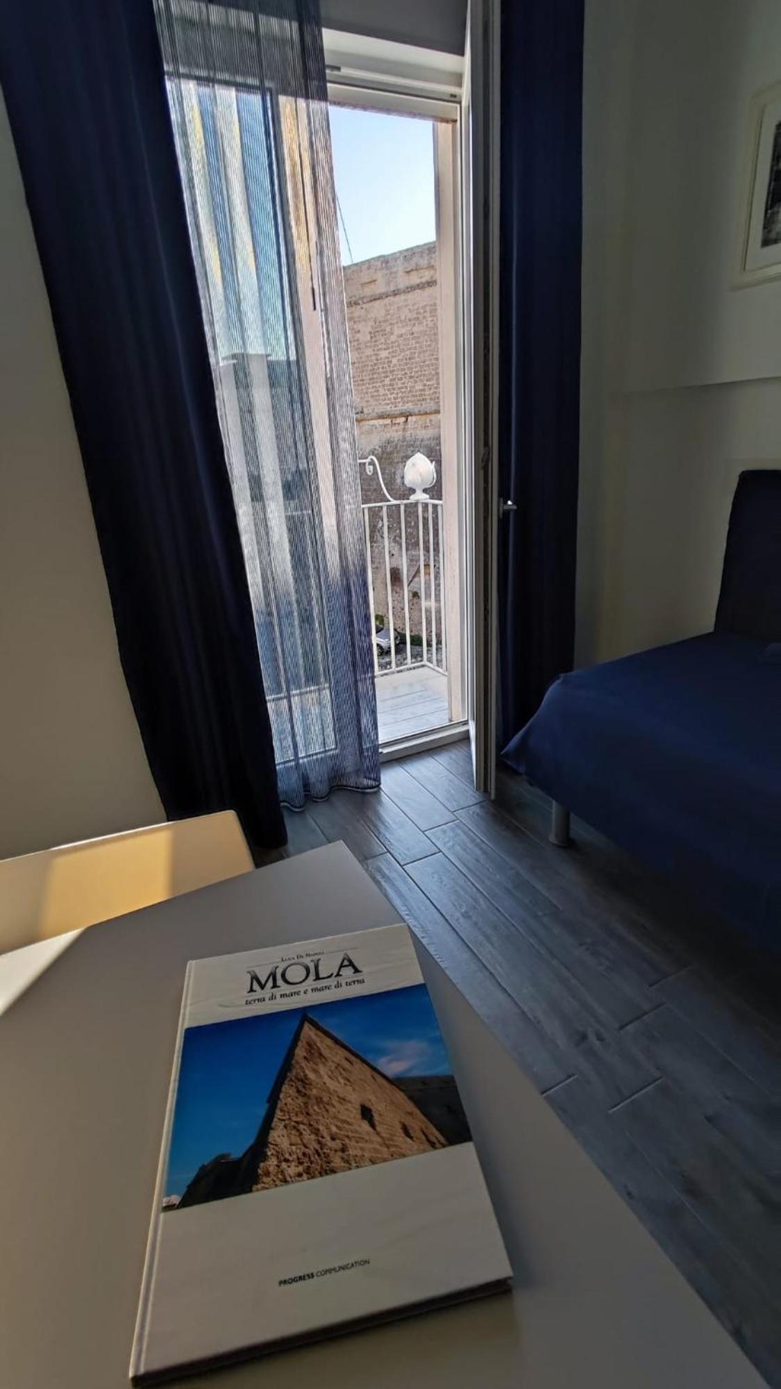 Locanda Degli Angioini Locazione Turistica Hotell Mola di Bari Eksteriør bilde